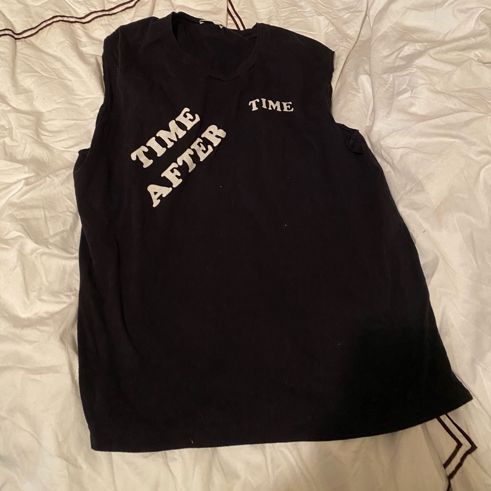 Saint Laurent cut off size medium